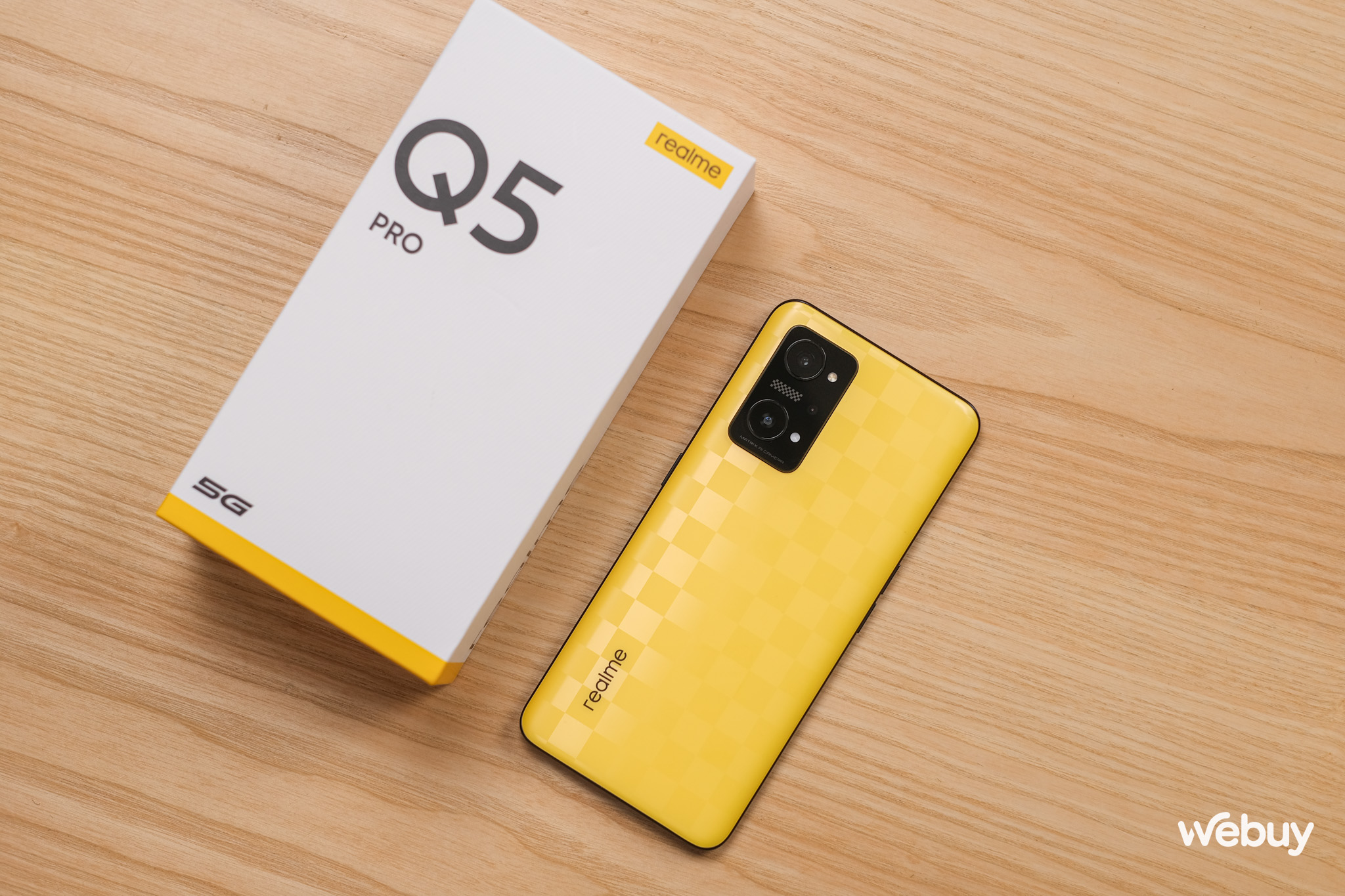 Smartphone này giá dưới 5 triệu nhưng cực kỳ đáng mua: Màn hình AMOLED 120Hz, chip 