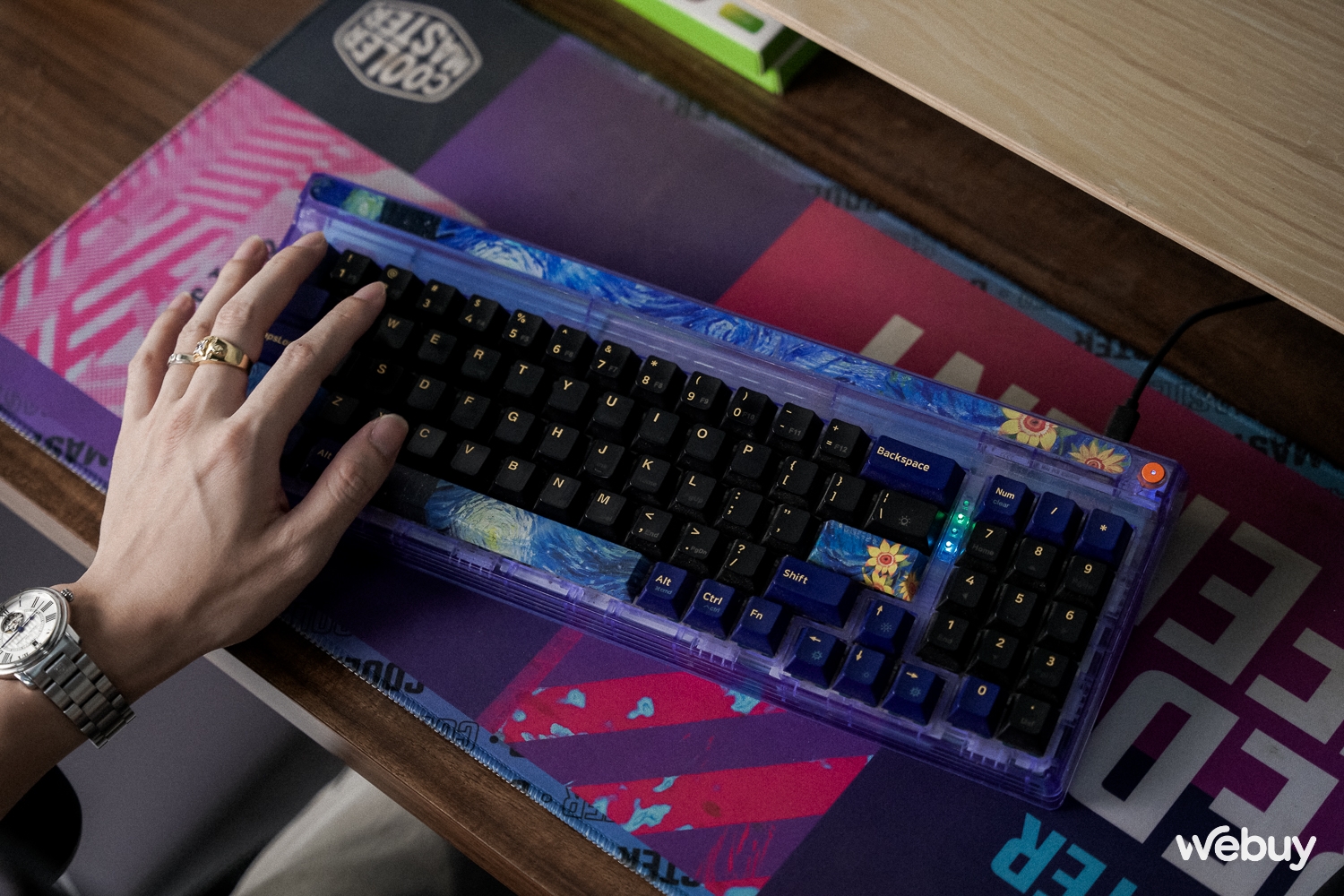 Không gian làm việc đáng mơ ước với người 'mê PC' của Bụt Công Nghệ- Ảnh 13.