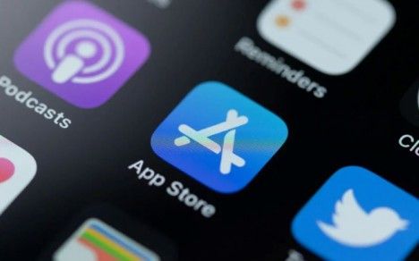 Apple gỡ hơn 5.000 ứng dụng từ Việt Nam khỏi App Store- Ảnh 1.