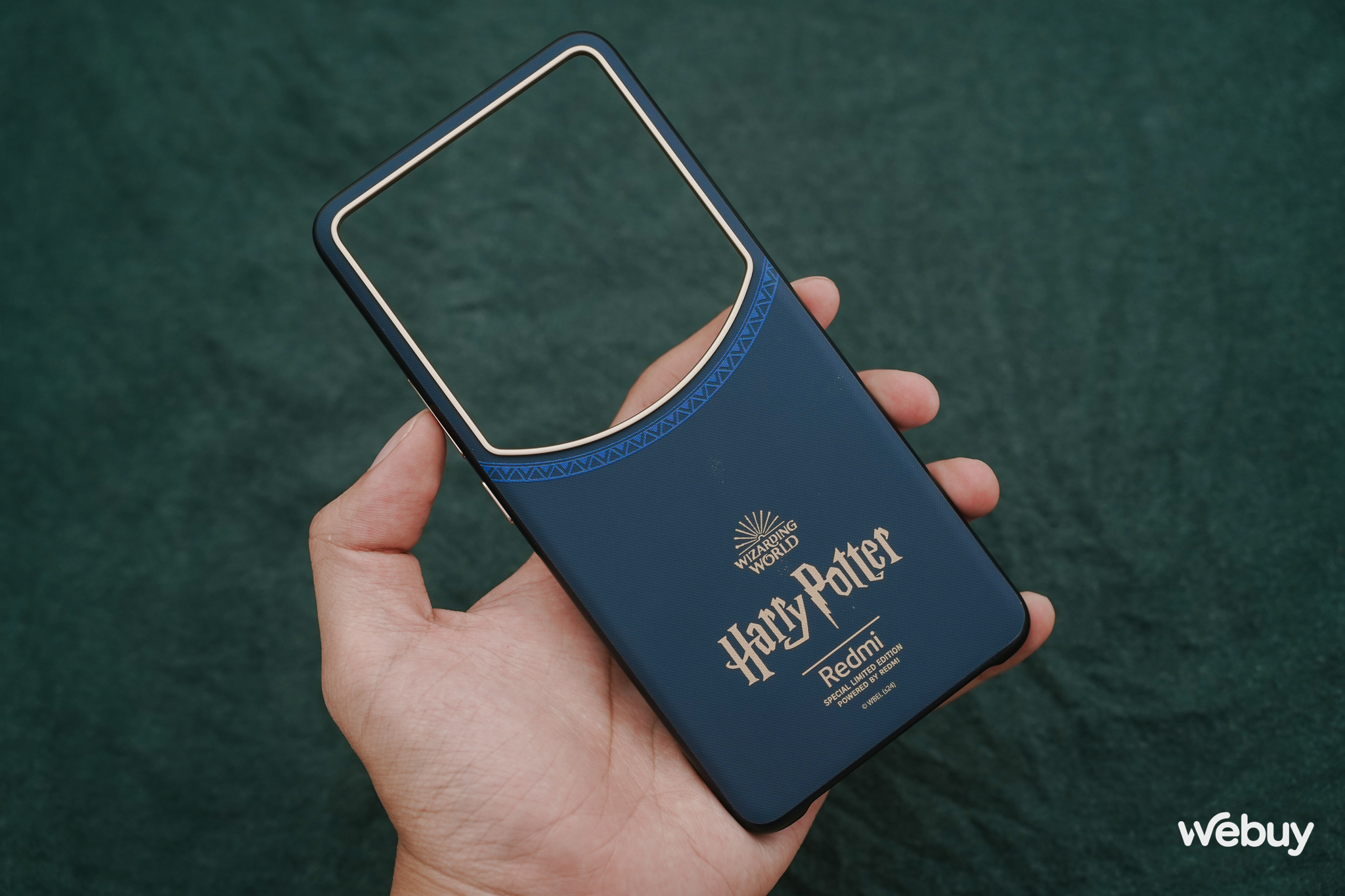 Trên tay điện thoại Xiaomi Harry Potter cho các Potterheads: Giá gần 11 triệu nhưng "đáng từng đồng"- Ảnh 11.