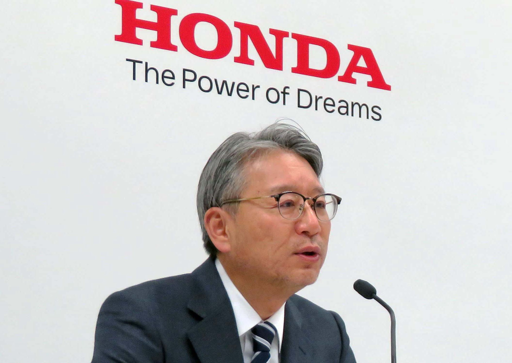 Sau tuyên bố 'nóng' của TGĐ Honda, Wave, Vision, Lead sẽ thành xe điện?- Ảnh 1.