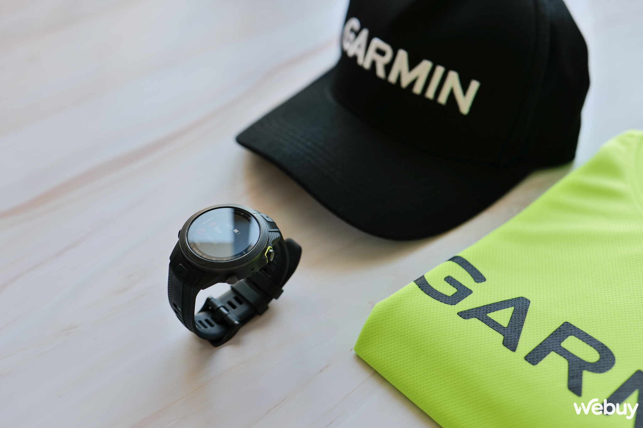 Trên tay Garmin MARQ Athlete (Gen 2) Carbon Edition: Sang chảnh, đeo thoải mái, thêm tính năng mà Apple, Samsung cũng nên học hỏi ngay- Ảnh 1.