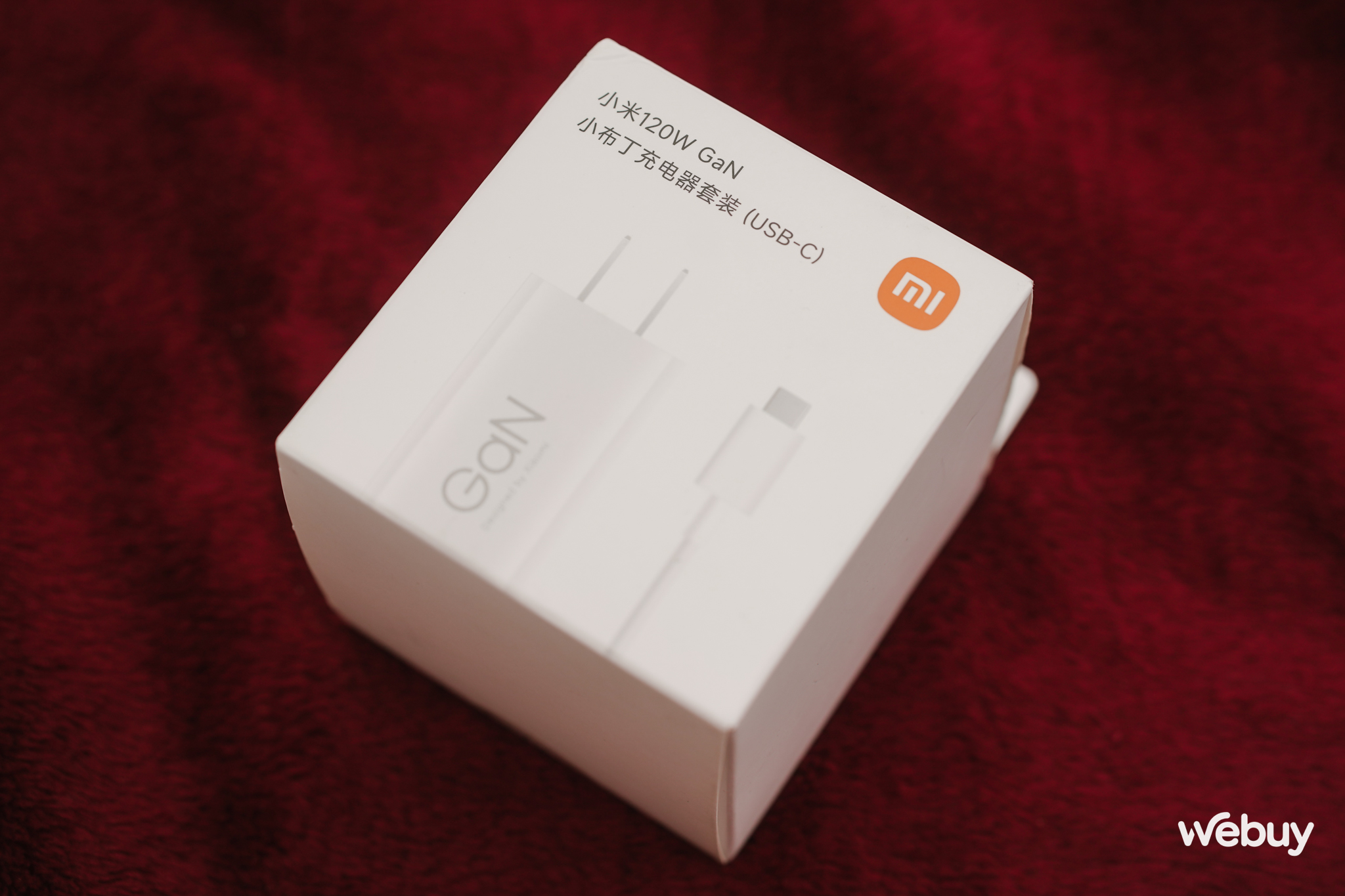 Xiaomi vừa ra mắt củ sạc nhanh 120W siêu nhỏ gọn: Ai dùng điện thoại Xiaomi thì cực kỳ đáng mua, sạc cả MacBook Pro ngon lành, có một điểm trừ nhưng không đáng kể- Ảnh 1.