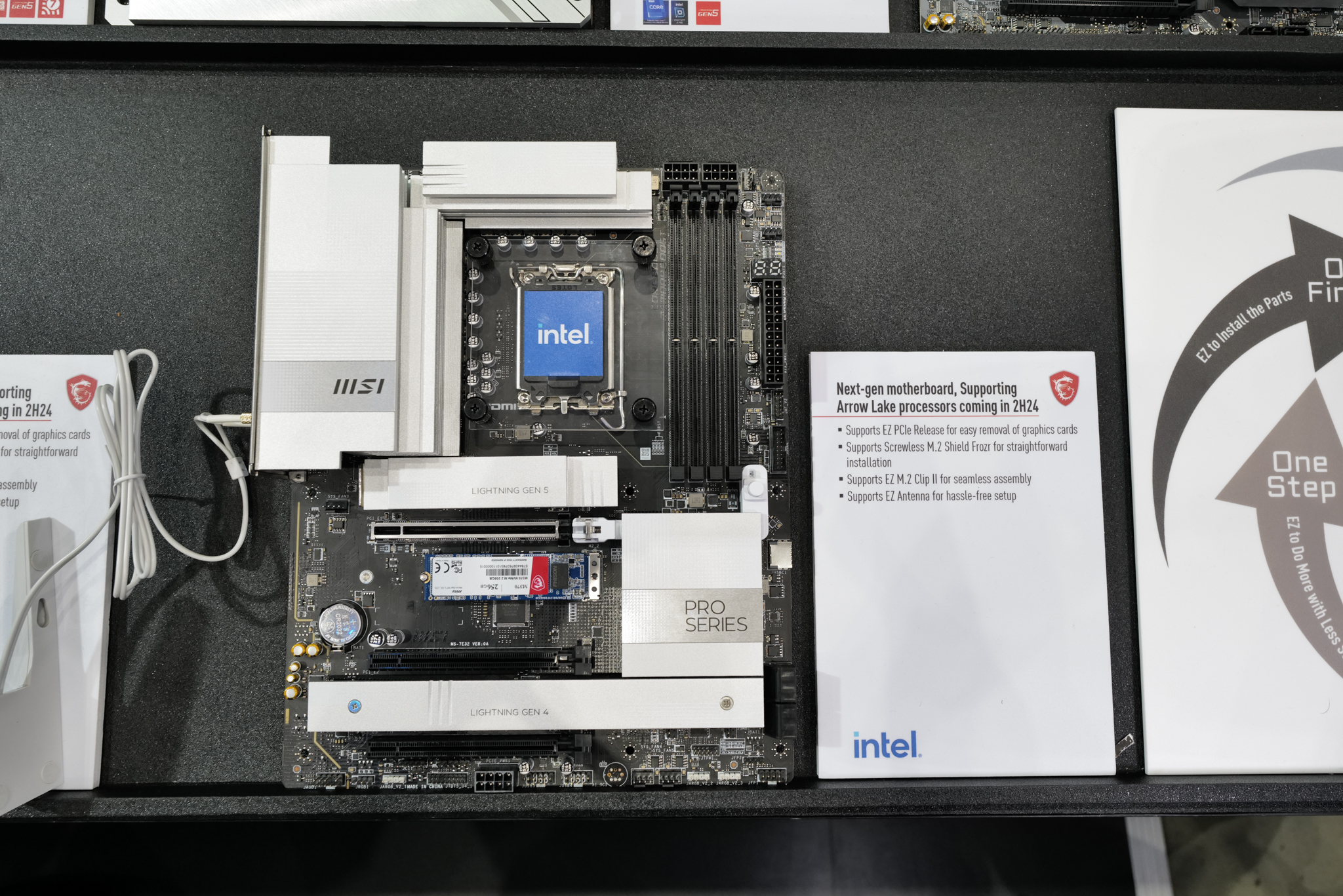 MSI cùng những linh kiện máy tính 'độc lạ' tại Computex 2024: PC tích hợp màn hình trên vỏ, GPU và SSD tản nhiệt bằng chất lỏng- Ảnh 11.