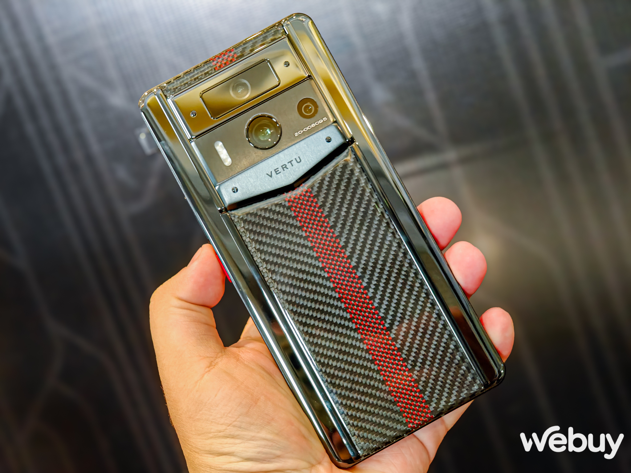 Đây là chiếc điện thoại Vertu vừa ra mắt: Chip Snapdragon từ 2 năm trước, giá không phải ai cũng mua được- Ảnh 1.