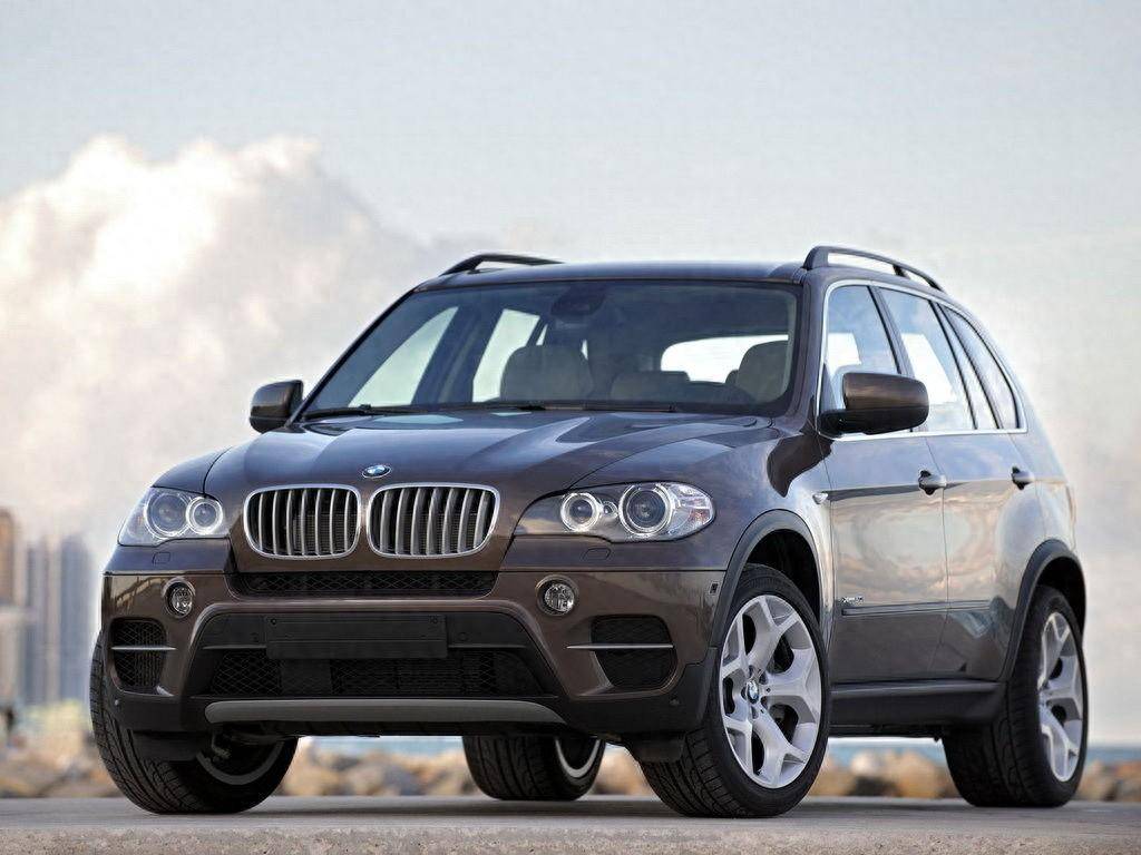 Cửa hít điện BMW kẹp tay chủ xe: Nạn nhân được bồi thường 1,9 triệu USD, mở ra tranh luận về an toàn- Ảnh 1.