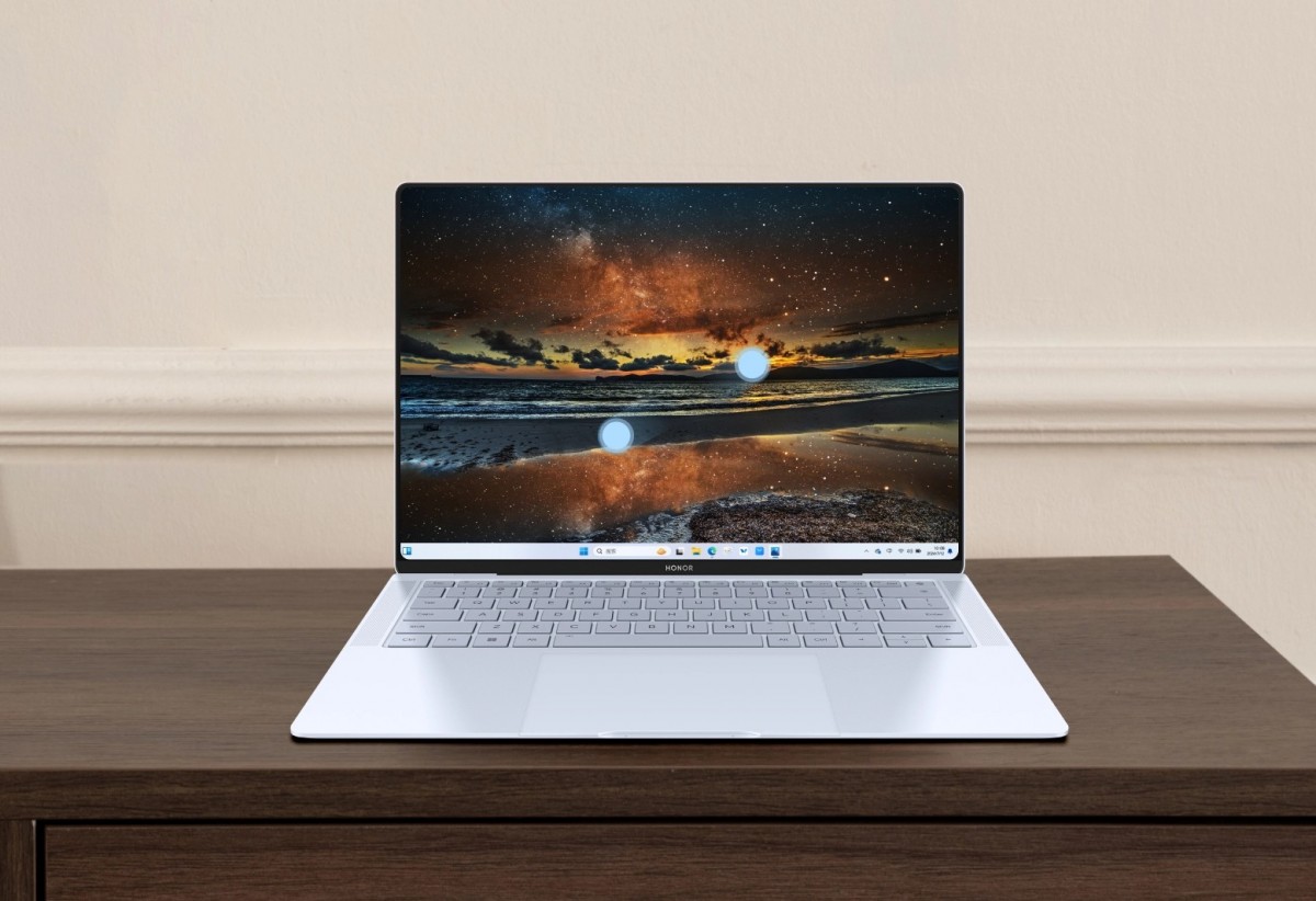 Ra mắt laptop màn hình OLED 14,6 inch siêu mỏng nhẹ: Tới MacBook cũng phải 