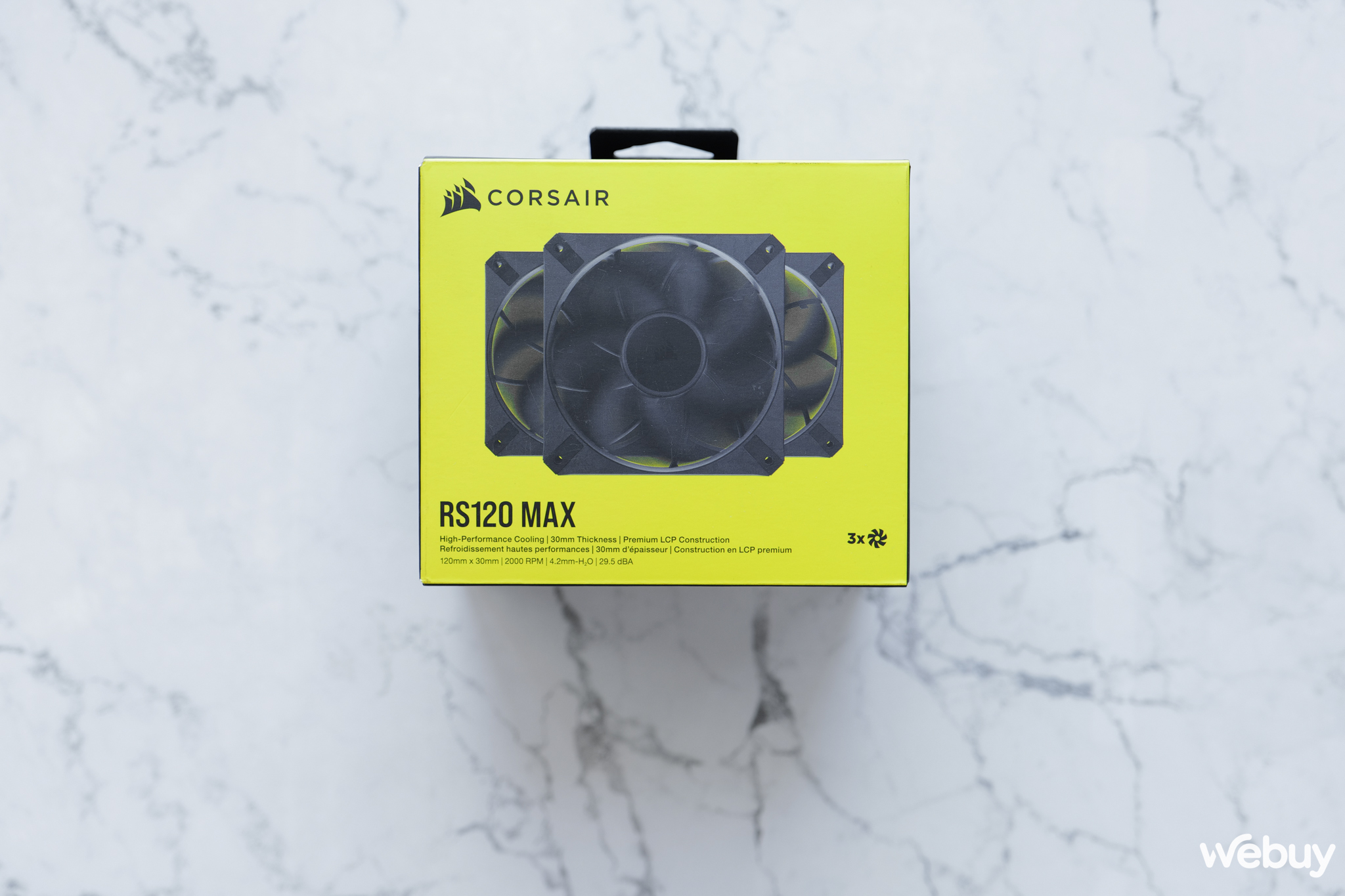 Trên tay Corsair 6500X: 2 mặt kính 