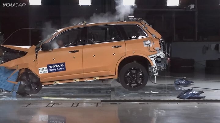 'Bật mí' nguyên nhân xe Volvo XC90 có thể cứu tài xế sau tai nạn trên cầu Phú Mỹ- Ảnh 3.