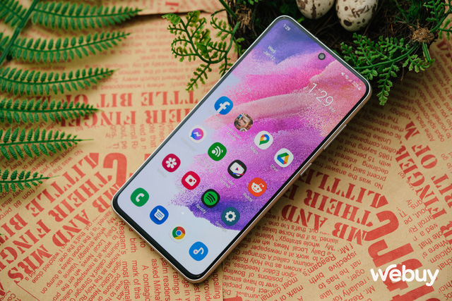 Samsung cập nhật Galaxy AI cho một mẫu máy siêu cũ, ai còn dùng thì vui nhưng giờ thì đừng mua máy này nữa- Ảnh 4.