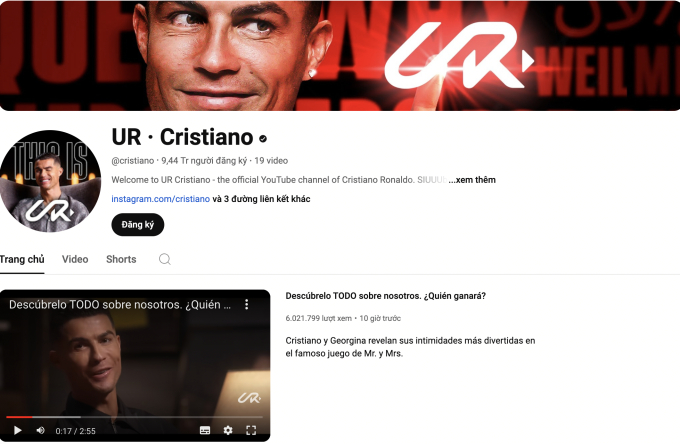 Đẳng cấp như "youtuber" Ronaldo, lập kênh 10 tiếng nút vàng "ship" tận nhà, chuẩn bị nhận nút kim cương- Ảnh 1.