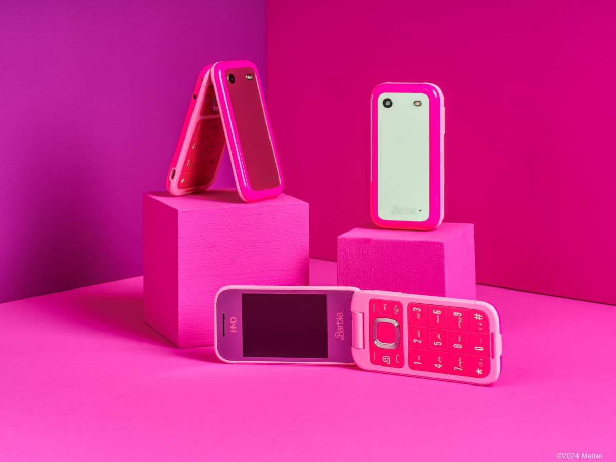 Ra mắt Barbie Phone: Phiên bản nâng cấp của Nokia 2660 Flip với diện mạo 