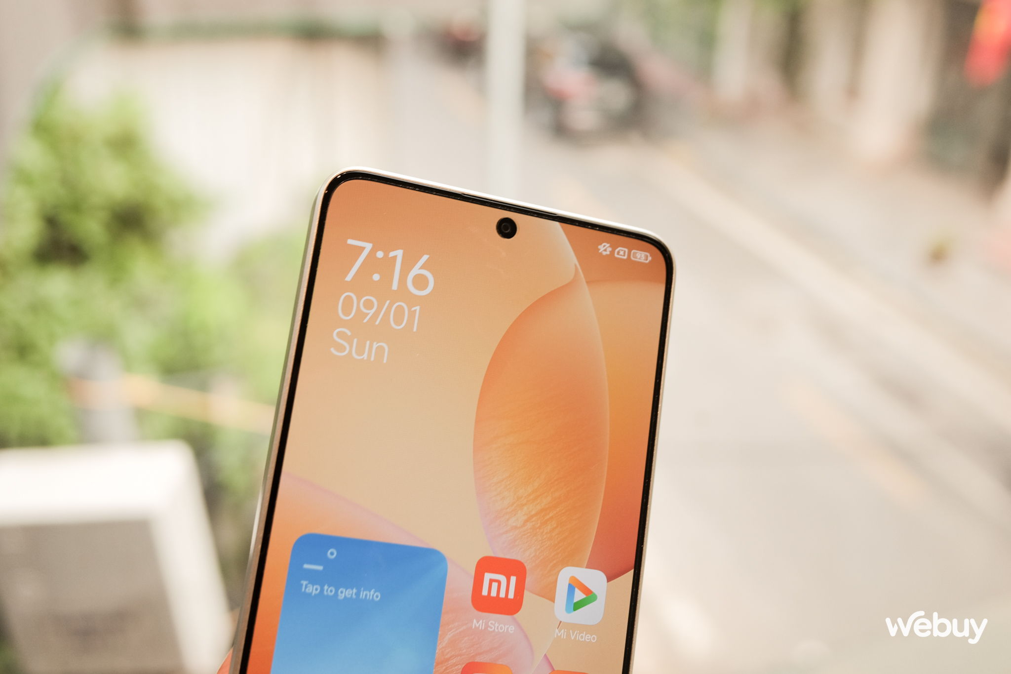 Điện thoại Xiaomi này giá chỉ hơn 5 triệu: Màn hình OLED cực đẹp, chip Dimensity 8300 Ultra 1,4 triệu điểm AnTuTu, pin 5.500mAh- Ảnh 13.