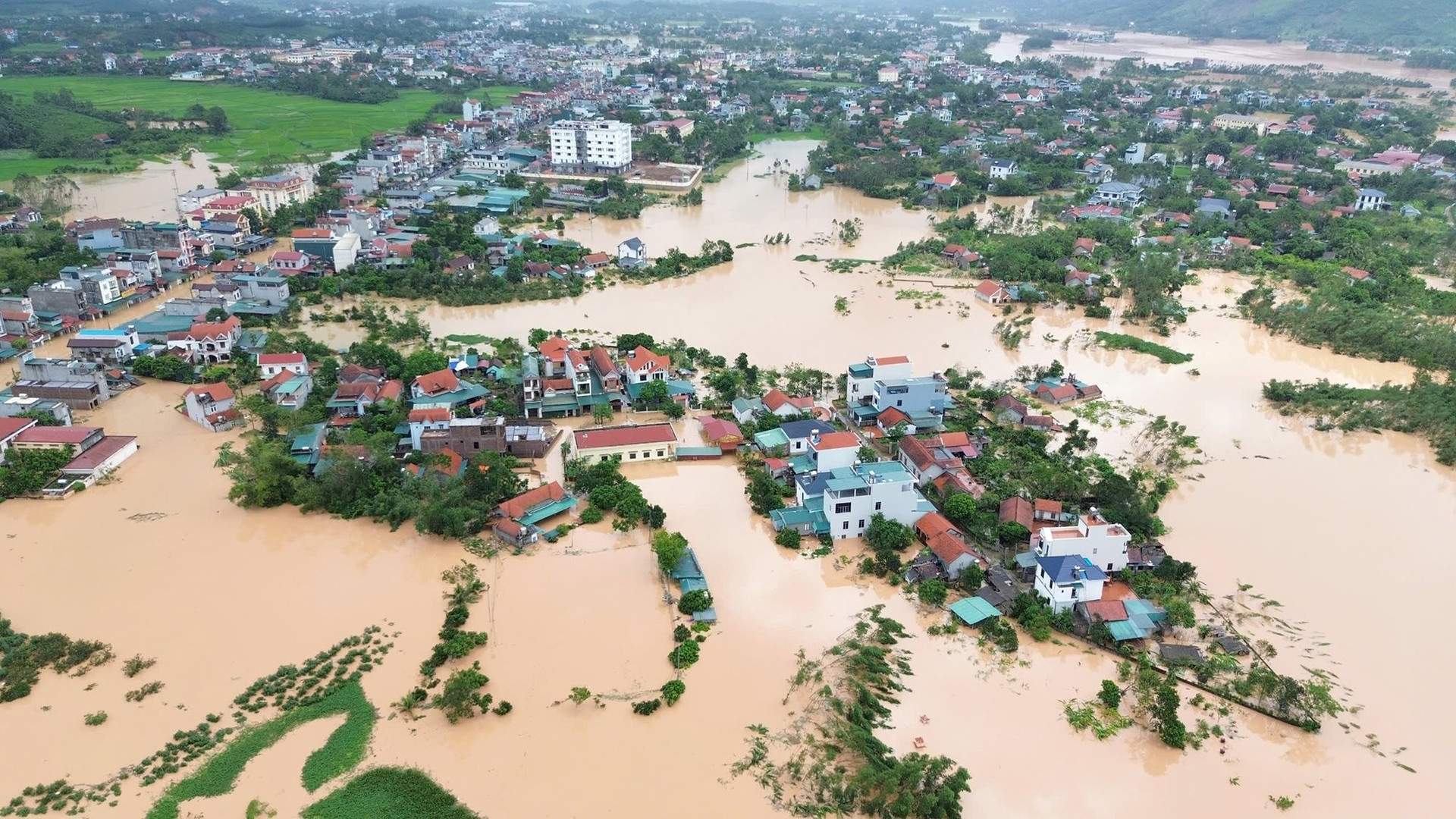 Sự thật thông tin lan truyền MXH, hướng dẫn người dân vùng lũ soạn tin gửi 191 để có mạng dùng khi mất điện- Ảnh 1.