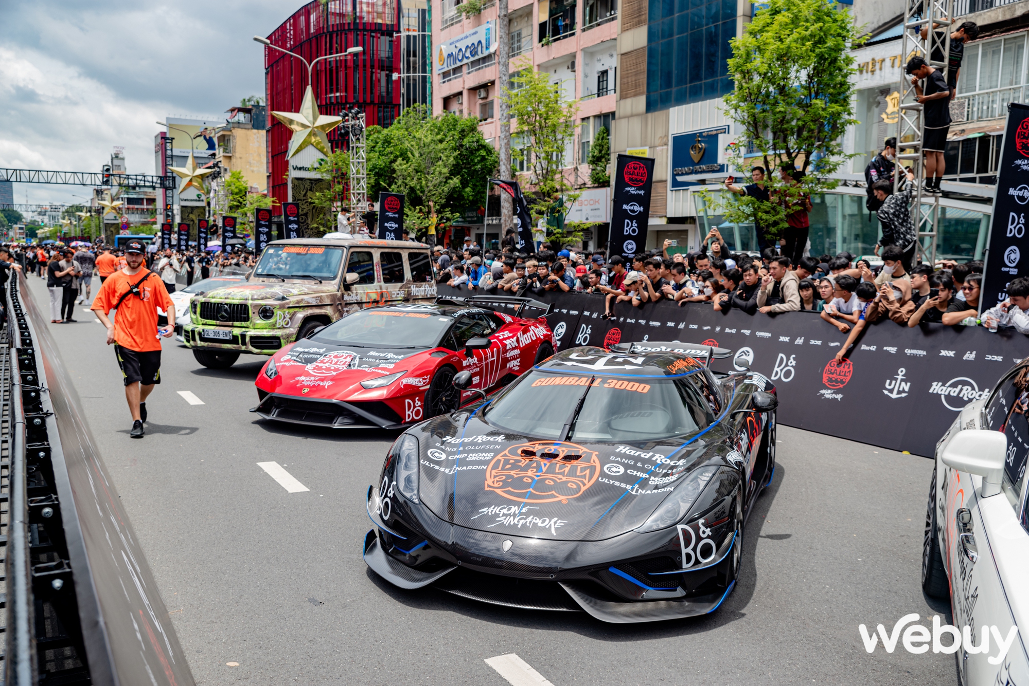 Chiêm ngưỡng loạt siêu xe tại Gumball 3000: Không chỉ đắt giá mà còn nổi bật về độ hiếm- Ảnh 4.