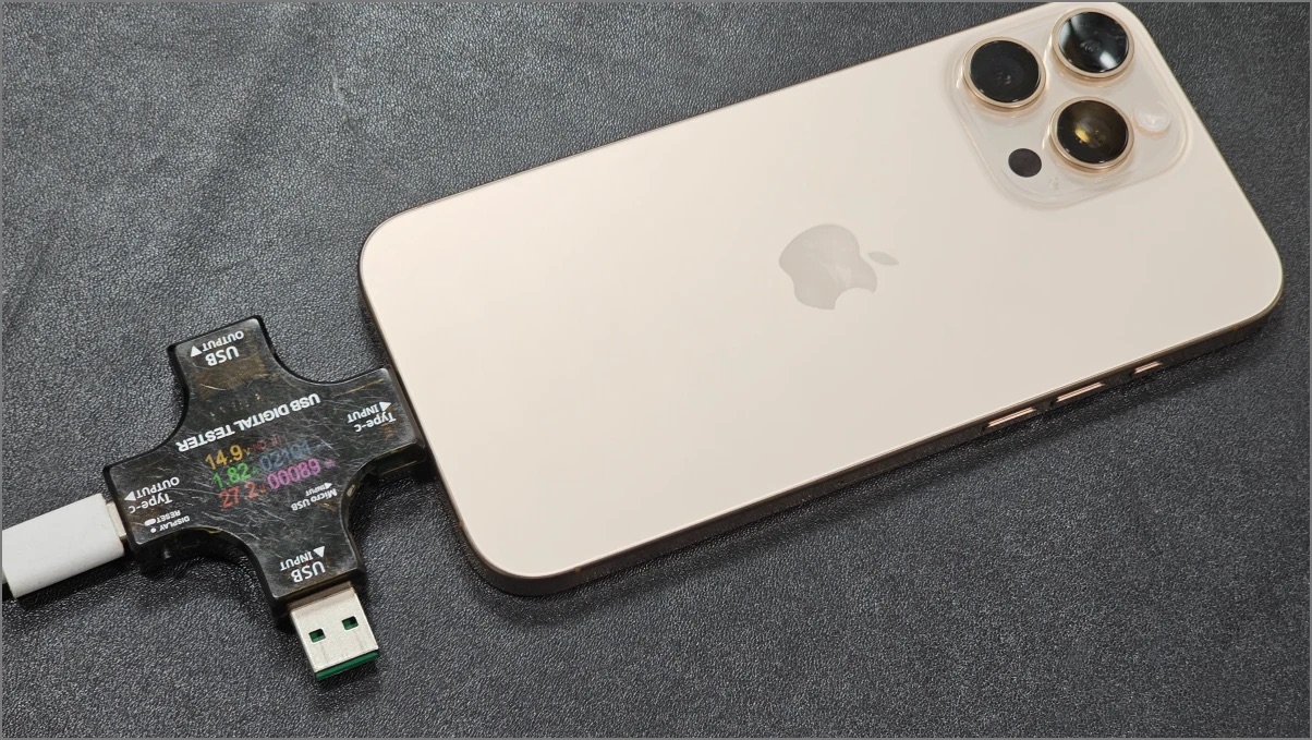 Hóa ra iPhone 16 mới không có sạc 45W, vậy mua kèm củ sạc nào vừa đủ nhanh, giá lại rẻ?- Ảnh 2.