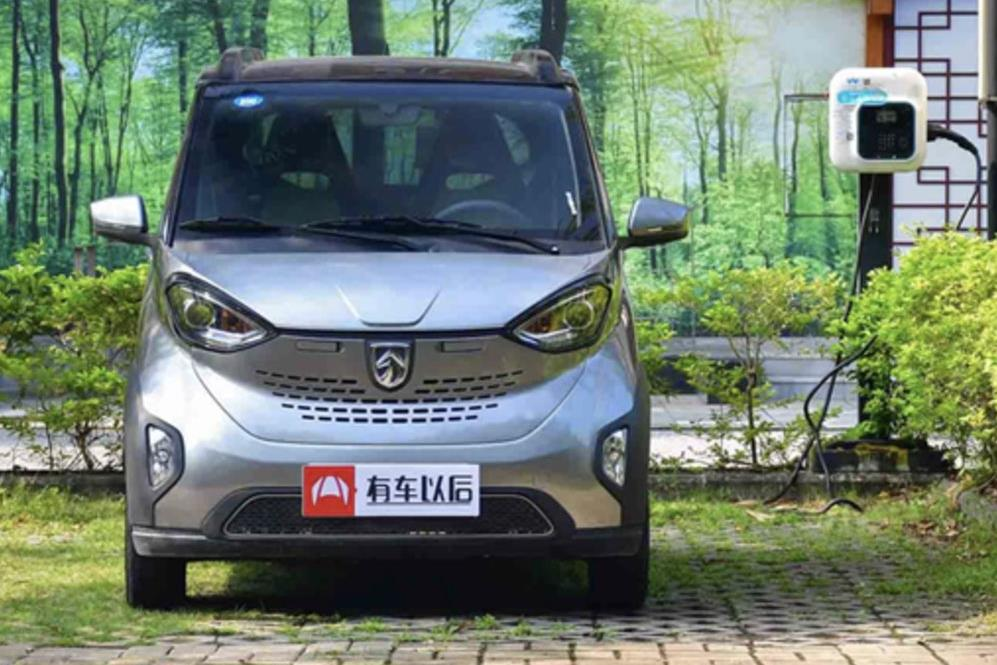 Xe điện mini kích thước nhỏ hơn Wuling mini EV, giá 150 triệu đồng sắp về thị trường Việt đã... ngừng bán tại quê nhà- Ảnh 1.