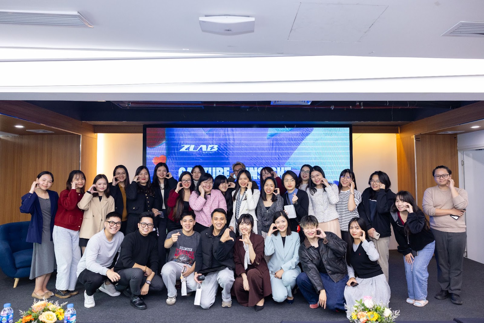 Capture Z-insight for 2025: Bức tranh toàn cảnh về Gen Z năm 2024 và dự báo xu hướng nổi bật năm 2025- Ảnh 7.