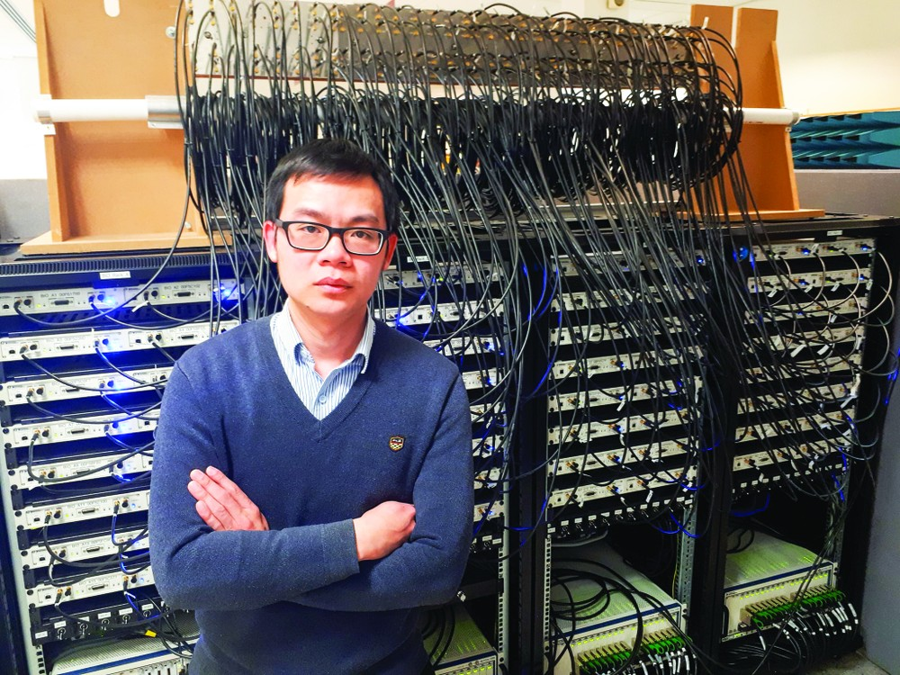 1 trí thức Việt Nam cực đỉnh: là người “tìm đường cho sóng” 5G và 6G, 39 tuổi được bầu Viện sĩ Viện Kỹ thuật Điện và Điện tử Quốc tế- Ảnh 3. 1 trí thức Việt Nam cực đỉnh: là người “tìm đường cho sóng” 5G và 6G, 39 tuổi được bầu Viện sĩ Viện Kỹ thuật Điện và Điện tử Quốc tế- Ảnh 3.