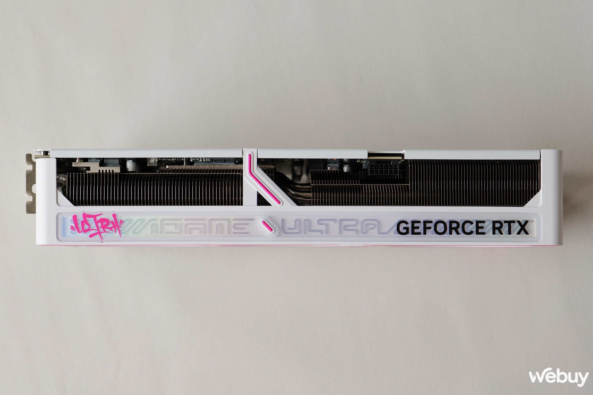 Mở hộp Colorful iGame GeForce RTX 5080 Ultra W OC: đậm phong cách Hip-Hop- Ảnh 8.