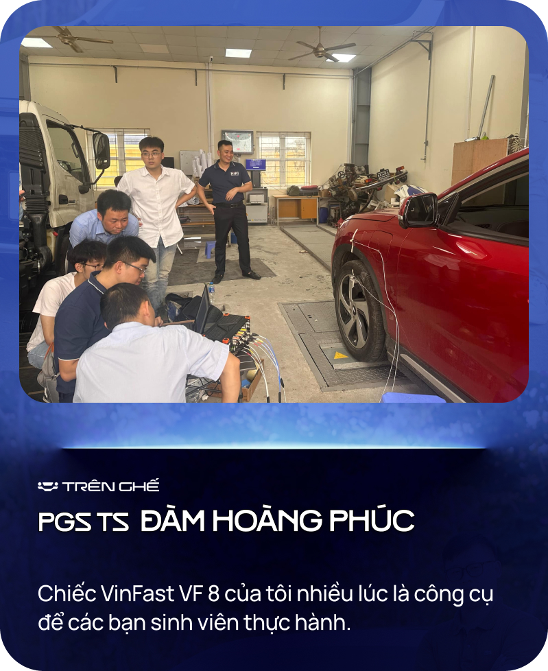 PGS.TS Đàm Hoàng Phúc: ‘Giới thiệu ô tô sắp là dùng chip, RAM gì… thay vì bao nhiêu xi-lanh, dung tích mấy lít’- Ảnh 8.