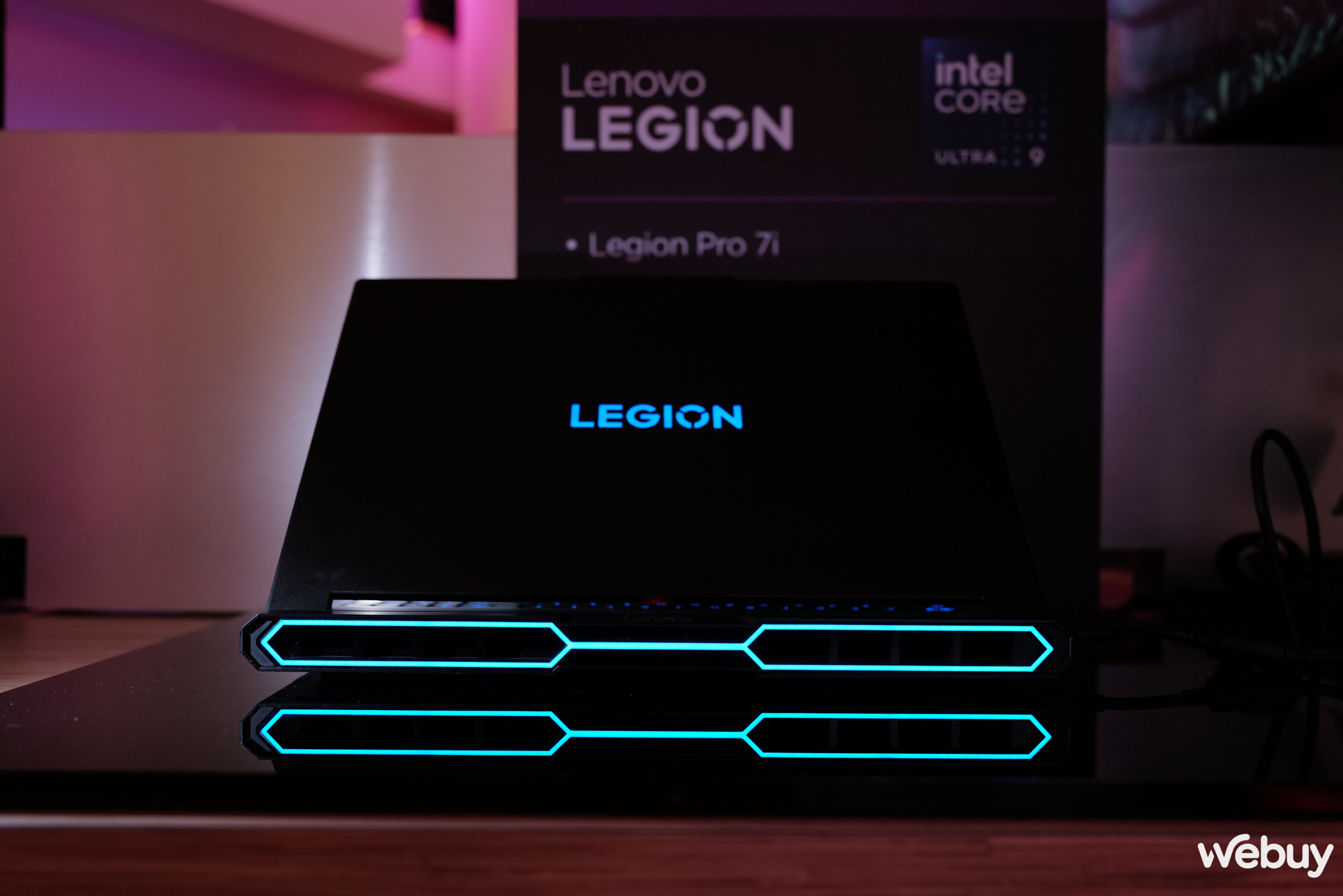 Lenovo thiết kế lại dòng laptop gaming Legion Pro 7i, giờ trông chẳng khác gì tàu vũ trụ- Ảnh 3.