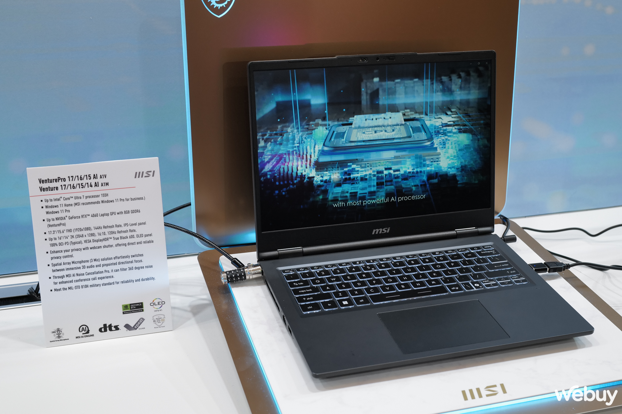 Cận cảnh “Rồng Bắc Âu” MSI Titan 18 HX Dragon Edition: Siêu laptop mạnh mẽ với Intel Core Ultra 9 285HX, Nvidia RTX 5090 và thiết kế “ngầu vô đối”- Ảnh 16.