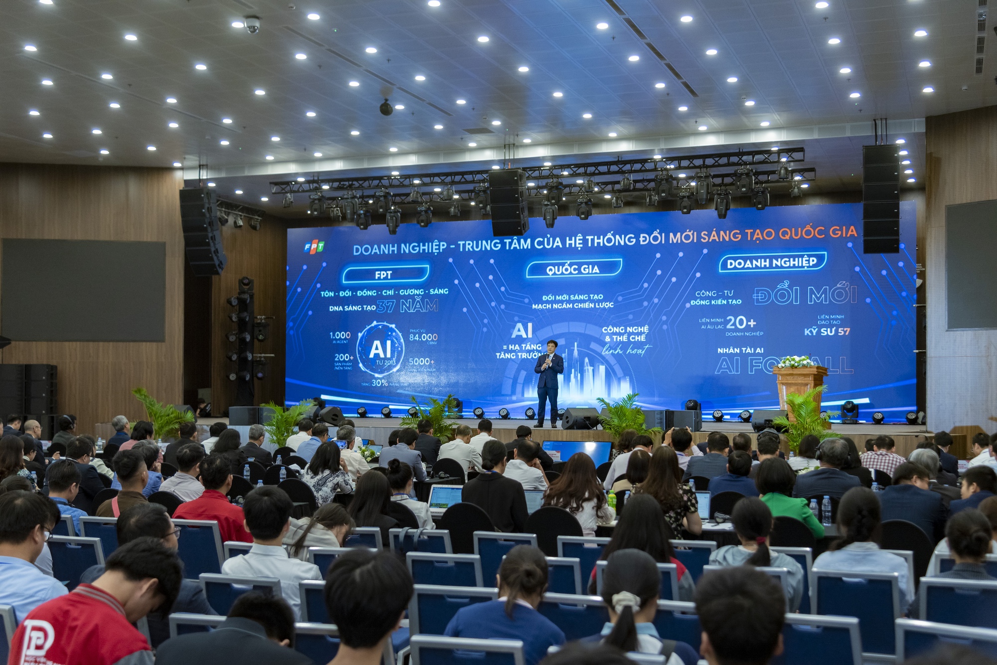 FPT trình diễn hệ sinh thái công nghệ tại Ngày hội Đổi mới sáng tạo Quốc gia 2025- Ảnh 1.