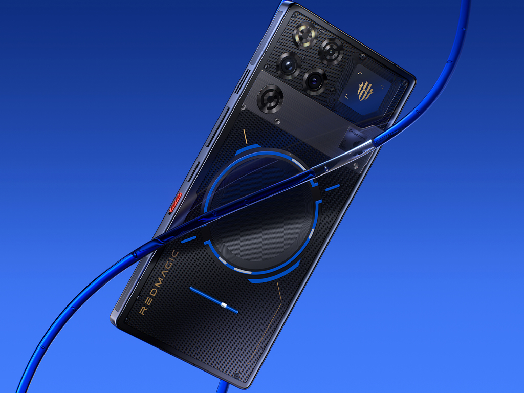 Sắp ra mắt gaming phone có tản nhiệt nước kèm quạt, thiết kế hầm hố, cấu hình siêu mạnh- Ảnh 1. Sắp ra mắt gaming phone có tản nhiệt nước kèm quạt, thiết kế hầm hố, cấu hình siêu mạnh- Ảnh 1.