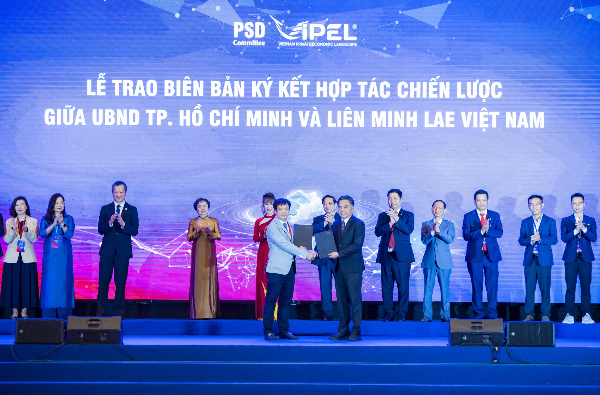 FPT kêu gọi doanh nghiệp cùng Nhà nước “kiến quốc thời mới” bằng công nghệ và hợp tác- Ảnh 3.