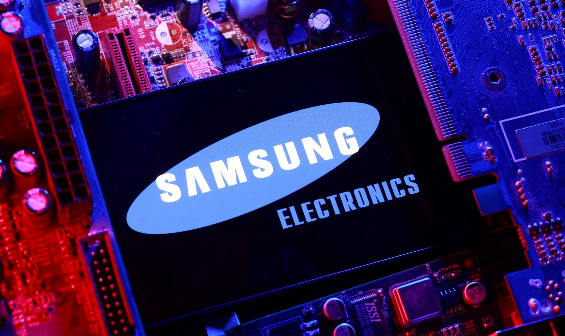 Samsung công bố lợi nhuận ấn tượng kỷ lục sau 3 năm- Ảnh 1. Samsung công bố lợi nhuận ấn tượng kỷ lục sau 3 năm- Ảnh 1.