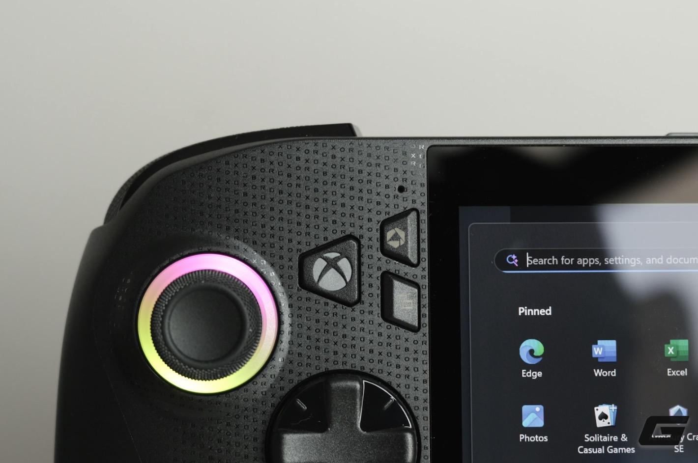 Cận cảnh Asus ROG Xbox Ally X: Sức mạnh Ryzen AI Z2 Extreme, giao diện Xbox UI và trải nghiệm “console di động”- Ảnh 11. Cận cảnh Asus ROG Xbox Ally X: Sức mạnh Ryzen AI Z2 Extreme, giao diện Xbox UI và trải nghiệm “console di động”- Ảnh 11.