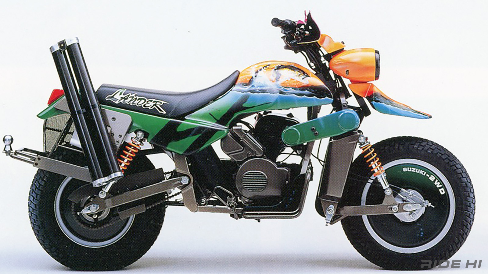 Hơn 30 năm trước Suzuki đã từng làm ra những chiếc xe máy 'siêu nhân' dẫn động hai cầu như ô tô- Ảnh 3. Hơn 30 năm trước Suzuki đã từng làm ra những chiếc xe máy 'siêu nhân' dẫn động hai cầu như ô tô- Ảnh 3.