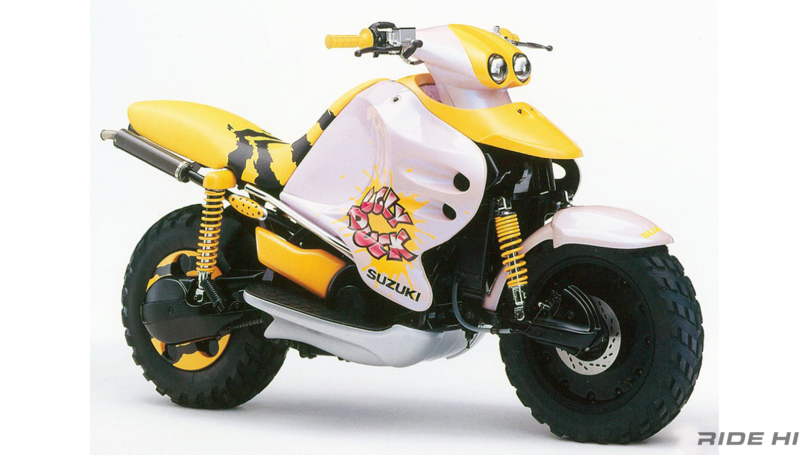 Hơn 30 năm trước Suzuki đã từng làm ra những chiếc xe máy 'siêu nhân' dẫn động hai cầu như ô tô- Ảnh 6. Hơn 30 năm trước Suzuki đã từng làm ra những chiếc xe máy 'siêu nhân' dẫn động hai cầu như ô tô- Ảnh 6.