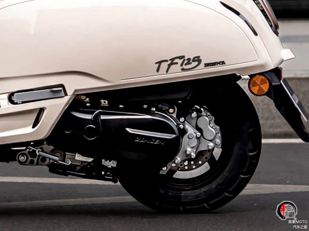 'Tân binh' xe ga 125cc giá 27 triệu đồng ra mắt: ngoại hình như Vespa, trang bị áp đảo Honda Vision- Ảnh 5. 'Tân binh' xe ga 125cc giá 27 triệu đồng ra mắt: ngoại hình như Vespa, trang bị áp đảo Honda Vision- Ảnh 5.