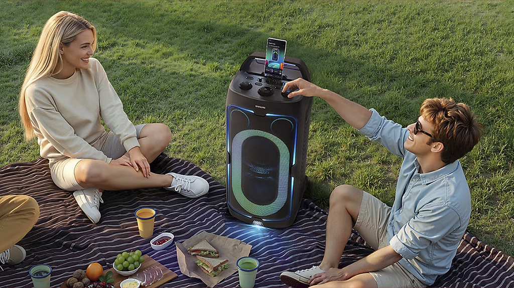 Samsung khuấy động cuộc đua “party speaker” bằng 2 mẫu loa mới như thế nào?- Ảnh 4. Samsung khuấy động cuộc đua “party speaker” bằng 2 mẫu loa mới như thế nào?- Ảnh 4.