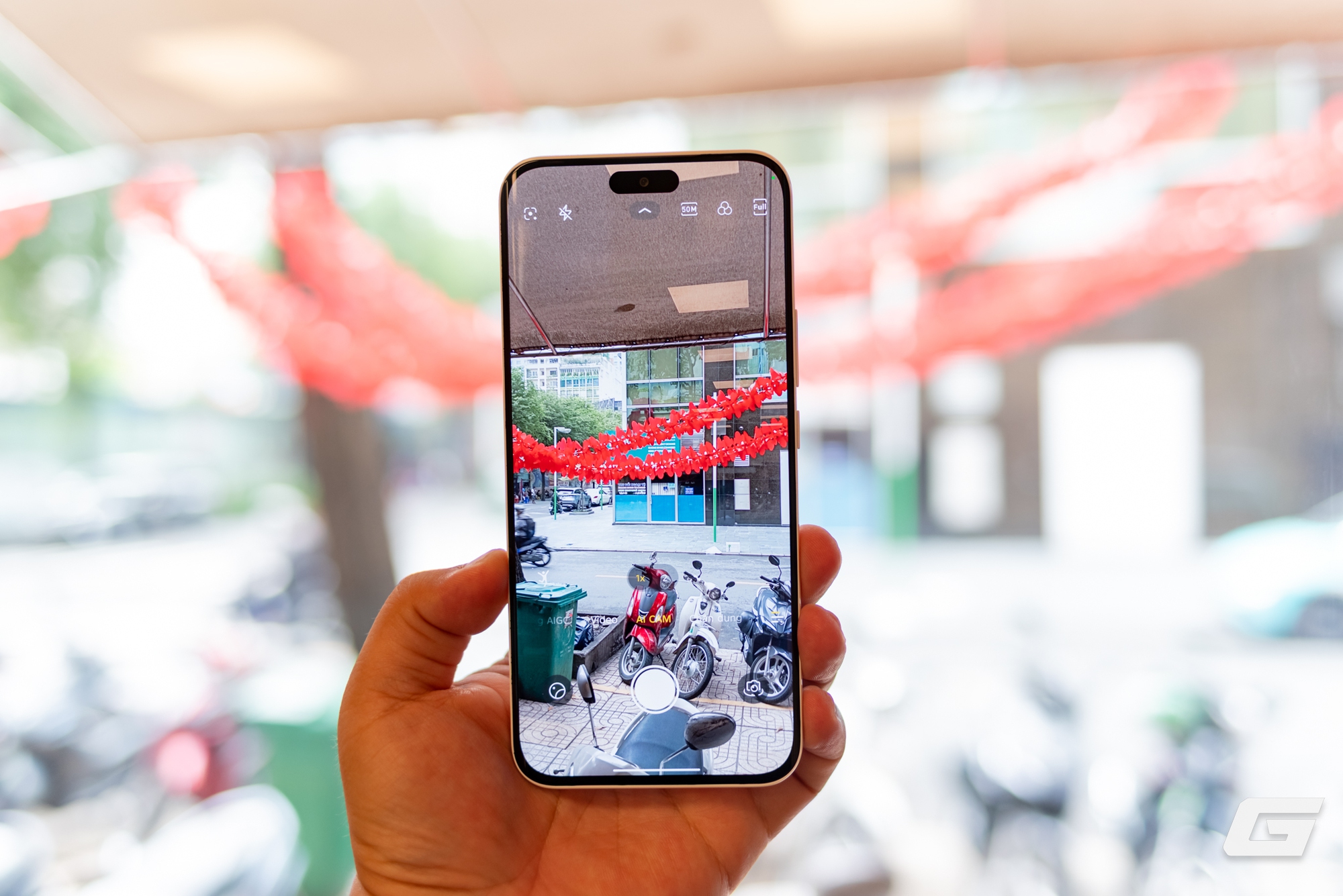 Cận cảnh Tecno Pova Slim 5G: Mảnh mai, cá tính, giá chỉ 6 triệu đồng- Ảnh 9. Cận cảnh Tecno Pova Slim 5G: Mảnh mai, cá tính, giá chỉ 6 triệu đồng- Ảnh 9.