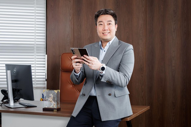 Unfold Club: Khi một nh&agrave; l&atilde;nh đạo chọn thay đổi - Galaxy Z Fold7 v&agrave; c&uacute; chuyển m&igrave;nh đ&aacute;ng gi&aacute;- Ảnh 5.