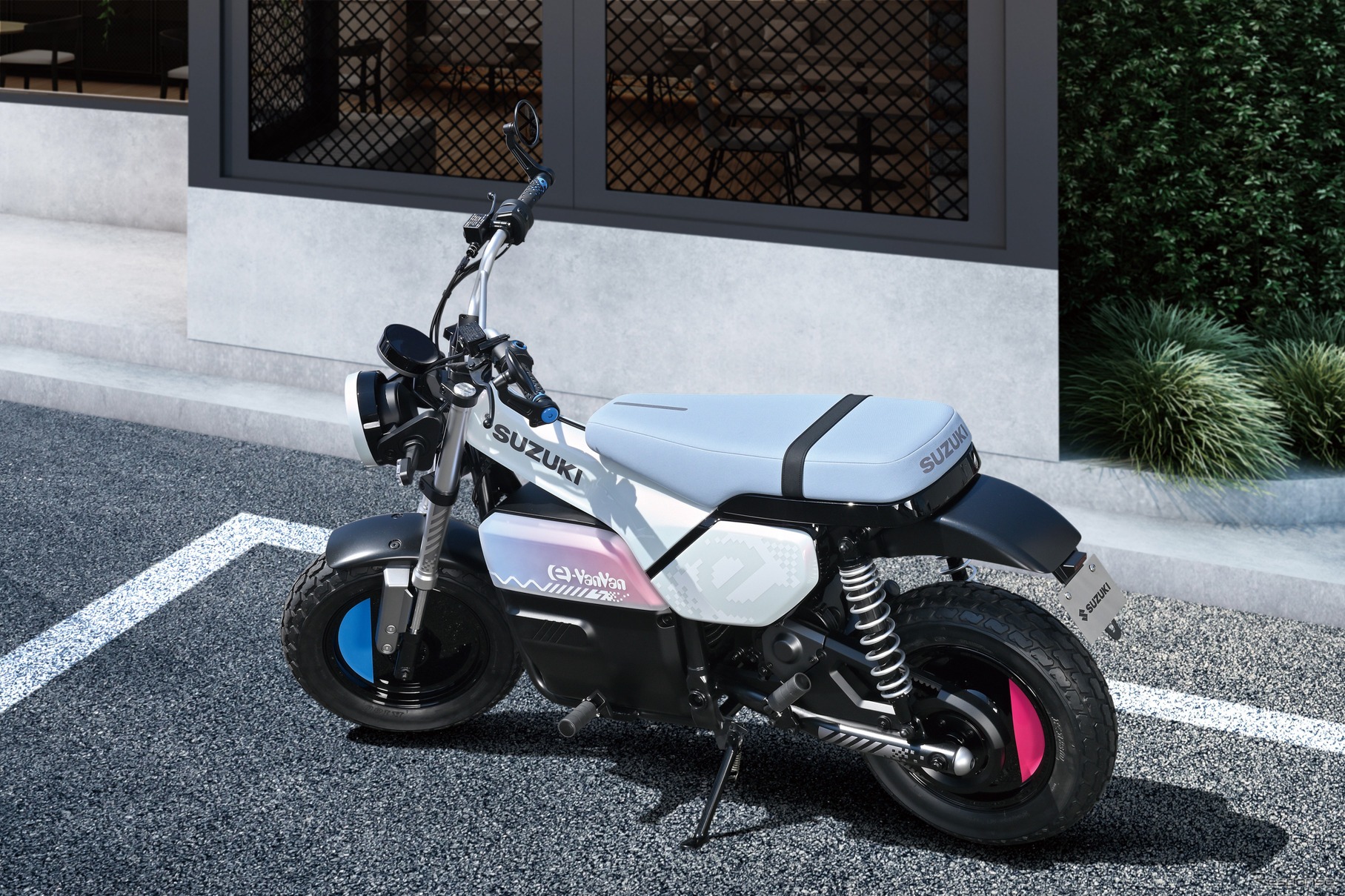 Suzuki chính thức ra mắt mẫu xe máy điện hoàn toàn mới, mang phong cách giống hệt 'Charly cúc cu'- Ảnh 4. Suzuki chính thức ra mắt mẫu xe máy điện hoàn toàn mới, mang phong cách giống hệt 'Charly cúc cu'- Ảnh 4.