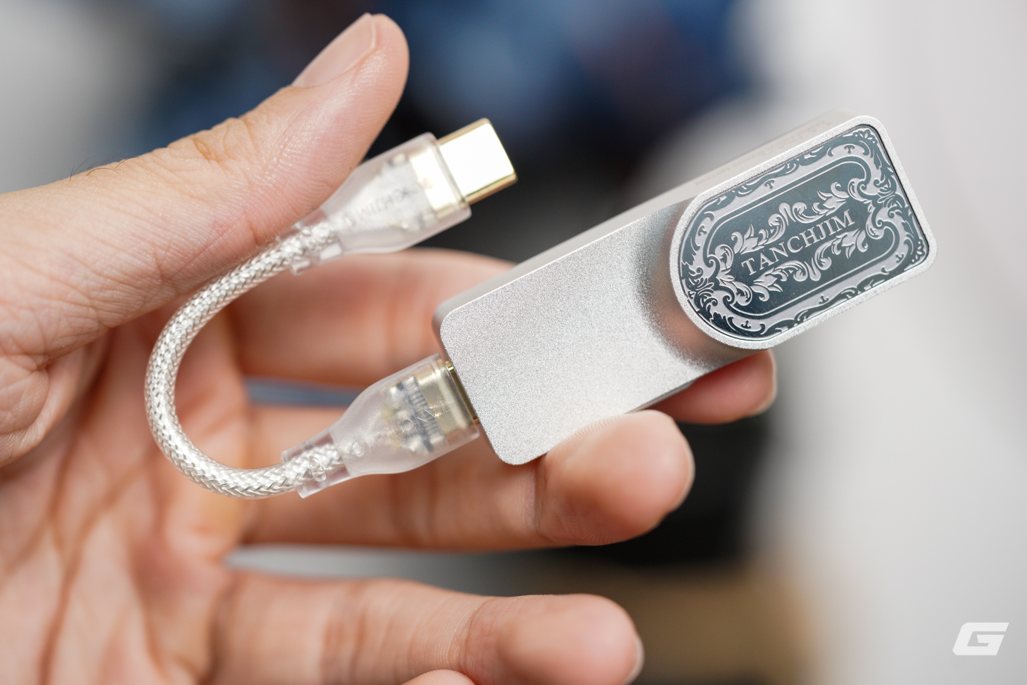 Chỉ là cái dongle 3.5mm để nghe nhạc cũng "thượng vàng, hạ cám": Dongle Apple 300 nghìn khác gì loại cao cấp giá hơn 3 triệu?- Ảnh 14. Chỉ là cái dongle 3.5mm để nghe nhạc cũng "thượng vàng, hạ cám": Dongle Apple 300 nghìn khác gì loại cao cấp giá hơn 3 triệu?- Ảnh 14.
