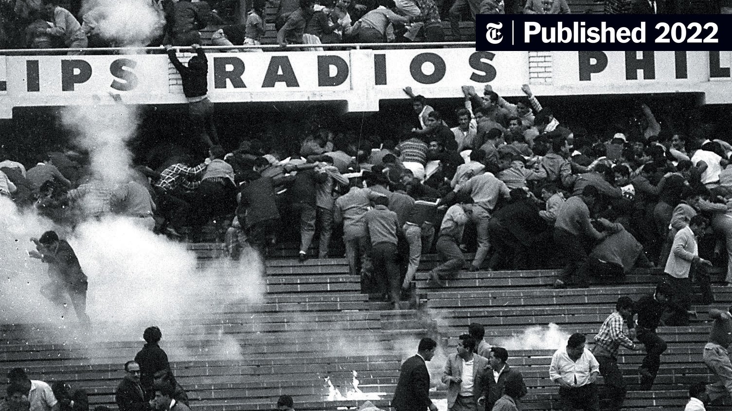 Thảm họa Luzhniki 1982: Khi niềm vui bóng đá biến thành ký ức tang thương- Ảnh 1. Thảm họa Luzhniki 1982: Khi niềm vui bóng đá biến thành ký ức tang thương- Ảnh 1.