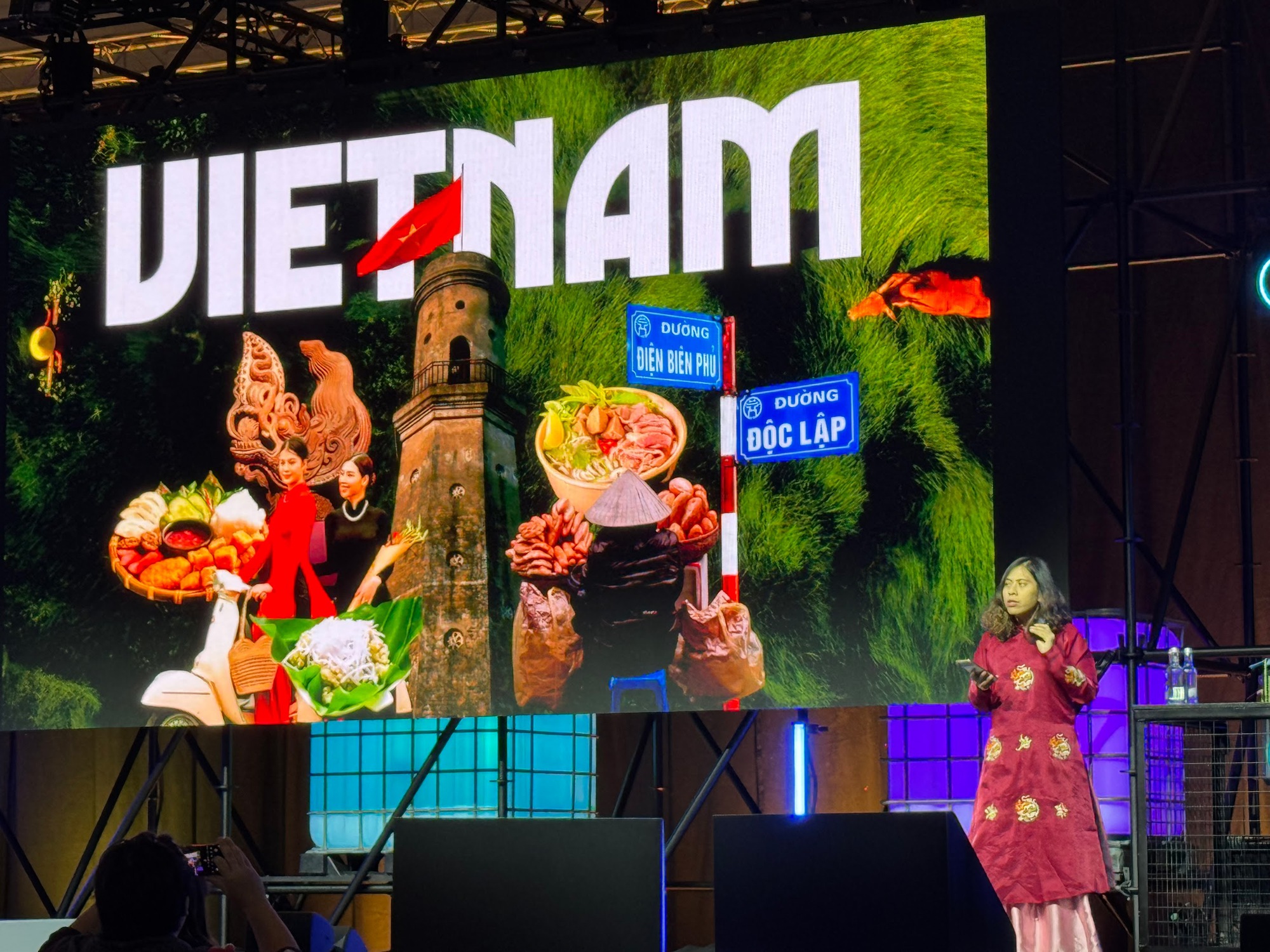 Everjoy Publishing tại SPIEL Essen 2025: Hành trình văn hoá Việt Nam giữa ngành board game thế giới- Ảnh 4. Everjoy Publishing tại SPIEL Essen 2025: Hành trình văn hoá Việt Nam giữa ngành board game thế giới- Ảnh 4.