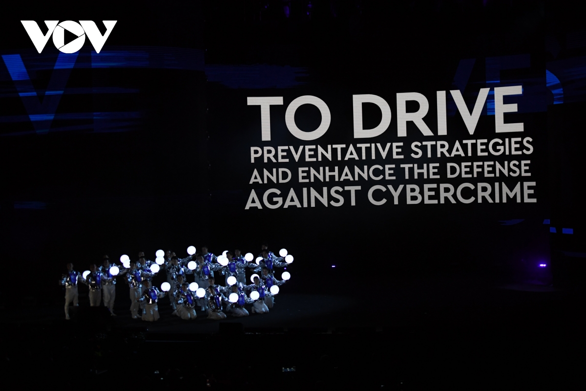 Toàn cảnh Lễ mở ký Công ước Hà Nội về chống tội phạm mạng- Ảnh 7. Toàn cảnh Lễ mở ký Công ước Hà Nội về chống tội phạm mạng- Ảnh 7.
