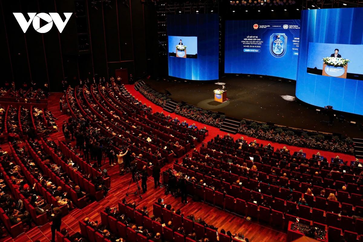 Toàn cảnh Lễ mở ký Công ước Hà Nội về chống tội phạm mạng- Ảnh 2. Toàn cảnh Lễ mở ký Công ước Hà Nội về chống tội phạm mạng- Ảnh 2.