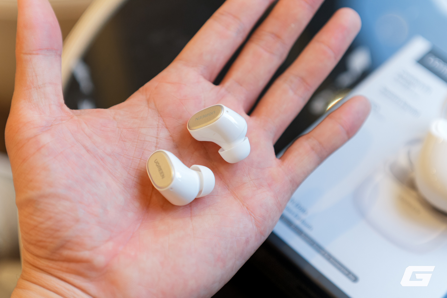 Đã có "tai nghe quốc dân mới" thay Baseus WM01: Nghe hay hơn, pin lâu hơn, có app điều khiển, kết nối 2 máy cùng lúc- Ảnh 8. Đã có "tai nghe quốc dân mới" thay Baseus WM01: Nghe hay hơn, pin lâu hơn, có app điều khiển, kết nối 2 máy cùng lúc- Ảnh 8.