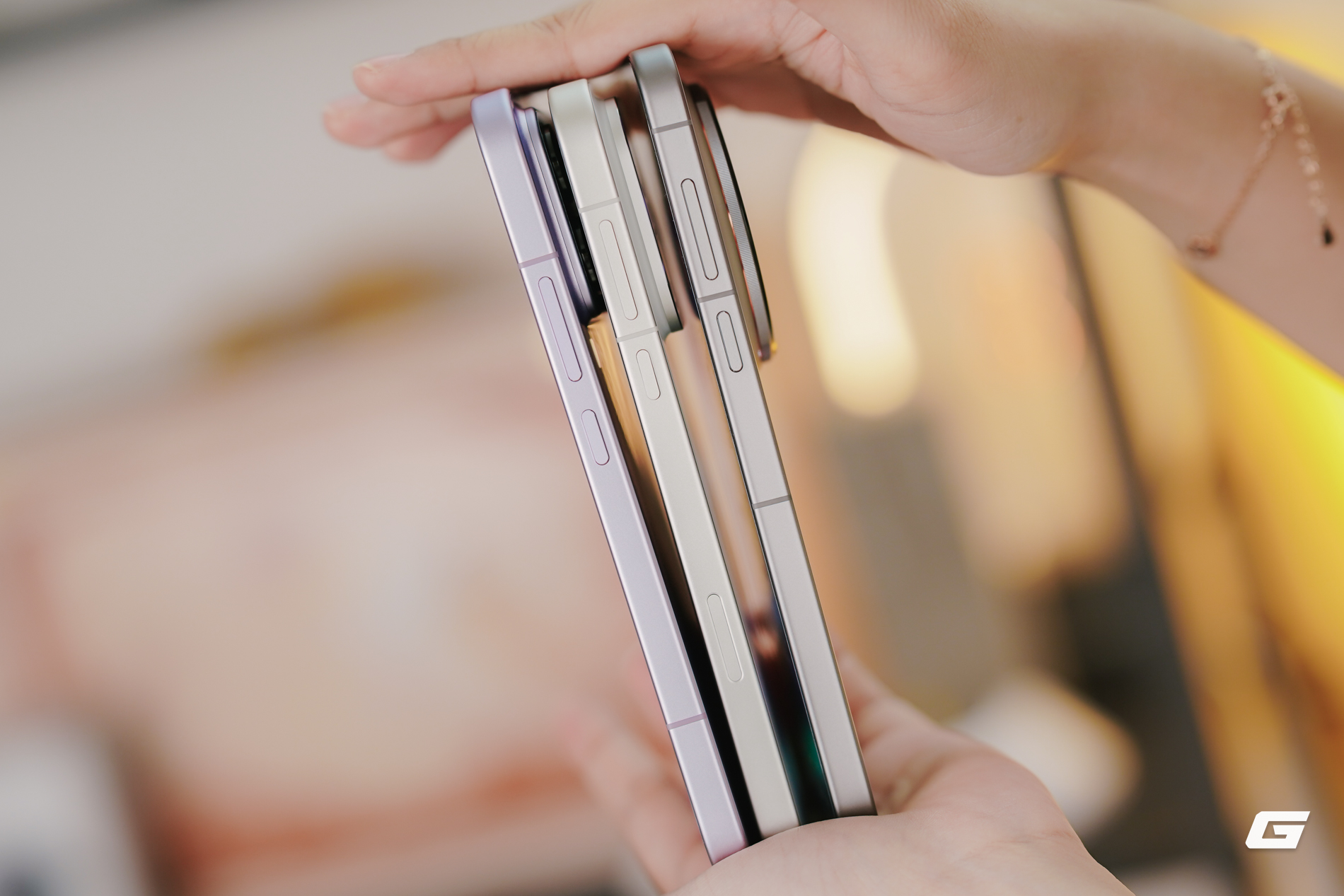 &Quot;Đo Dáng&Quot; 3 Siêu Phẩm: Xiaomi 17 Pro Max, Vivo X300 Pro Và Oppo Find X9 Pro - Mỗi Máy Đẹp Một Kiểu, Bạn Chọn Máy Nào? Genk Vivo X300 Pro Vs Oppo Find X9 Pro Vs Xiaomi 17 Pro Max 13 1761556869507941157470