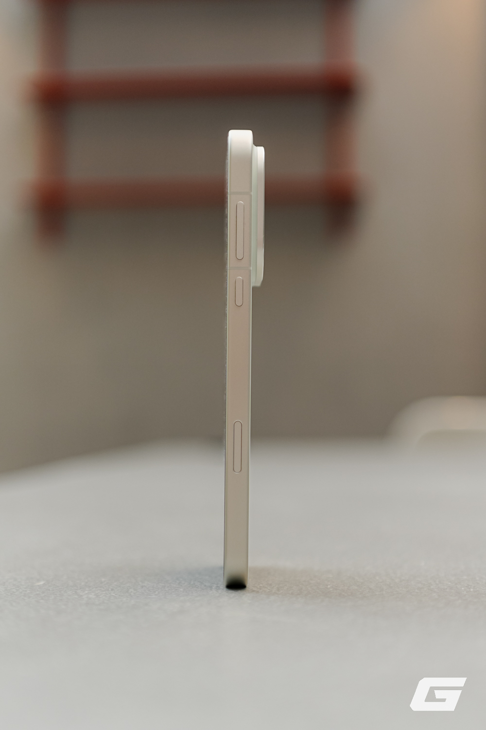 Trên Tay Oppo Find X9 Pro: Camera Chuẩn Hasselblad 200Mp Zoom Siêu Xa, Pin 7500Mah, Sạc 80W, Giá 32.99 Triệu- Ảnh 19. Trên Tay Oppo Find X9 Pro: Camera Chuẩn Hasselblad 200Mp Zoom Siêu Xa, Pin 7500Mah, Sạc 80W, Giá 32.99 Triệu- Ảnh 19.