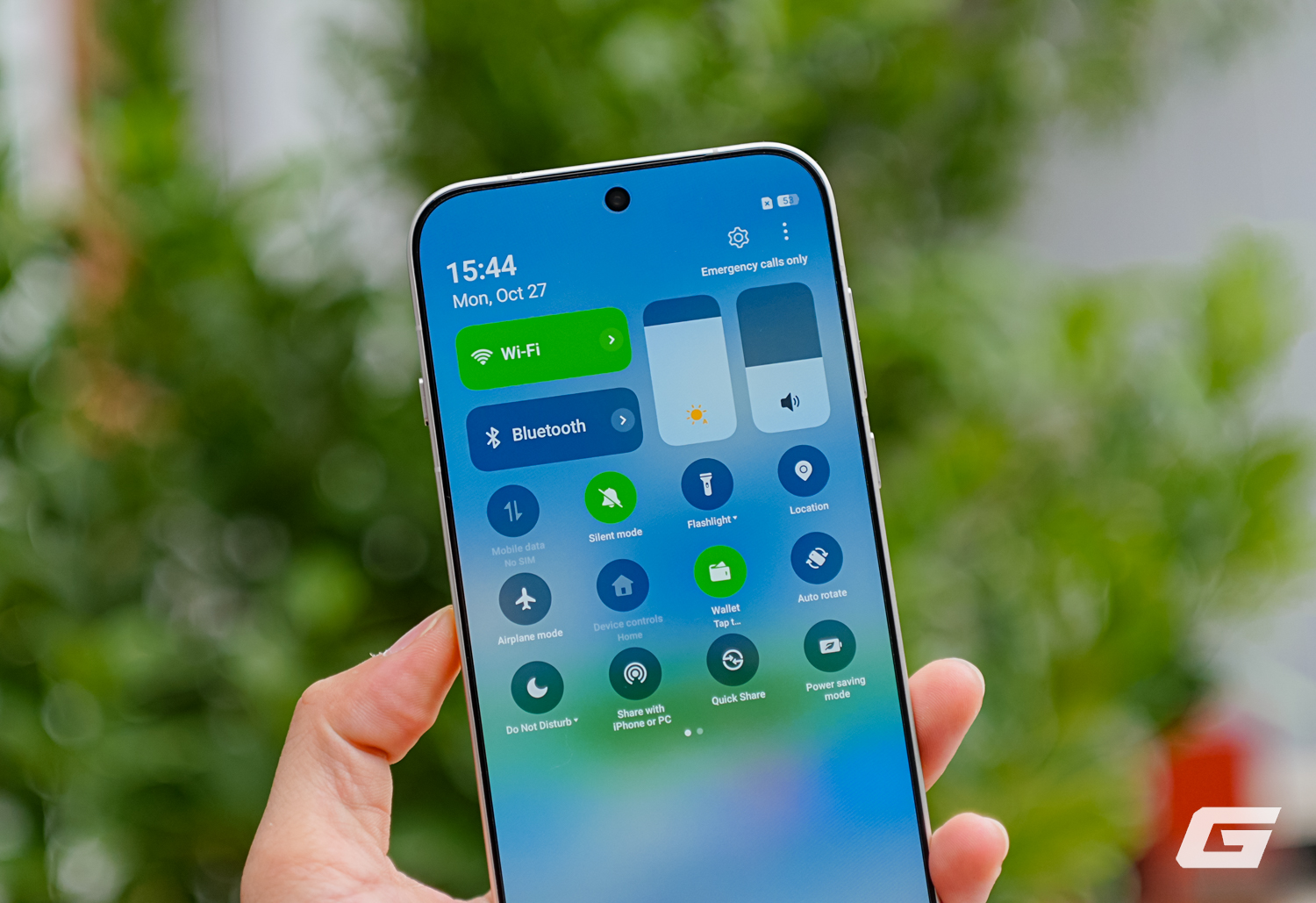 Trên Tay Oppo Find X9 Pro: Camera Chuẩn Hasselblad 200Mp Zoom Siêu Xa, Pin 7500Mah, Sạc 80W, Giá 32.99 Triệu- Ảnh 23. Trên Tay Oppo Find X9 Pro: Camera Chuẩn Hasselblad 200Mp Zoom Siêu Xa, Pin 7500Mah, Sạc 80W, Giá 32.99 Triệu- Ảnh 23.