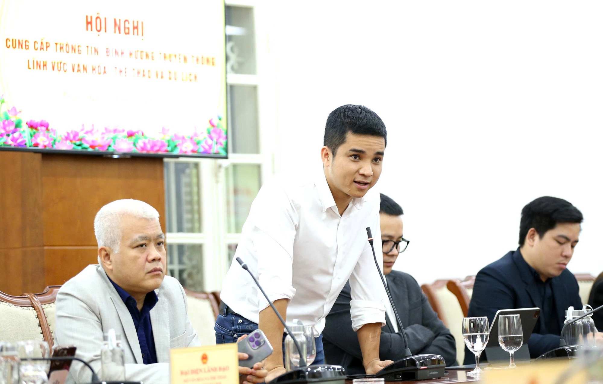 Định danh truyền thông xã hội trong hệ sinh thái thông tin quốc gia- Ảnh 9. Định danh truyền thông xã hội trong hệ sinh thái thông tin quốc gia- Ảnh 9.