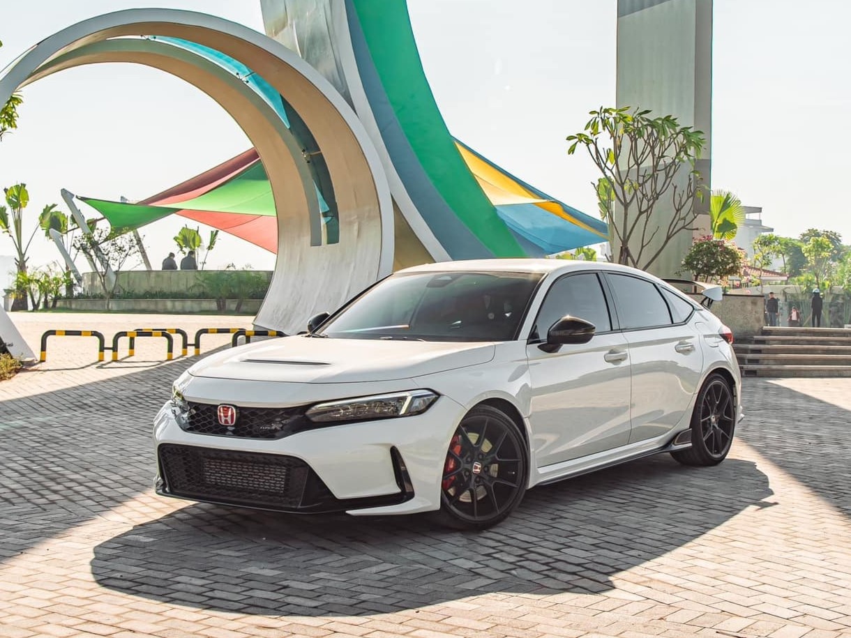 Civic Type R, Golf và xe chơi tại Việt Nam: Đắt đỏ, thiếu đất diễn nhưng vẫn đáng để mang về- Ảnh 2. Civic Type R, Golf và xe chơi tại Việt Nam: Đắt đỏ, thiếu đất diễn nhưng vẫn đáng để mang về- Ảnh 2.